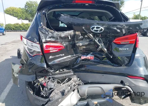 2015 Hyundai Santa Fe Sport 2.4L from USA, damaged, VIN 5XYZU3LB8FG295846